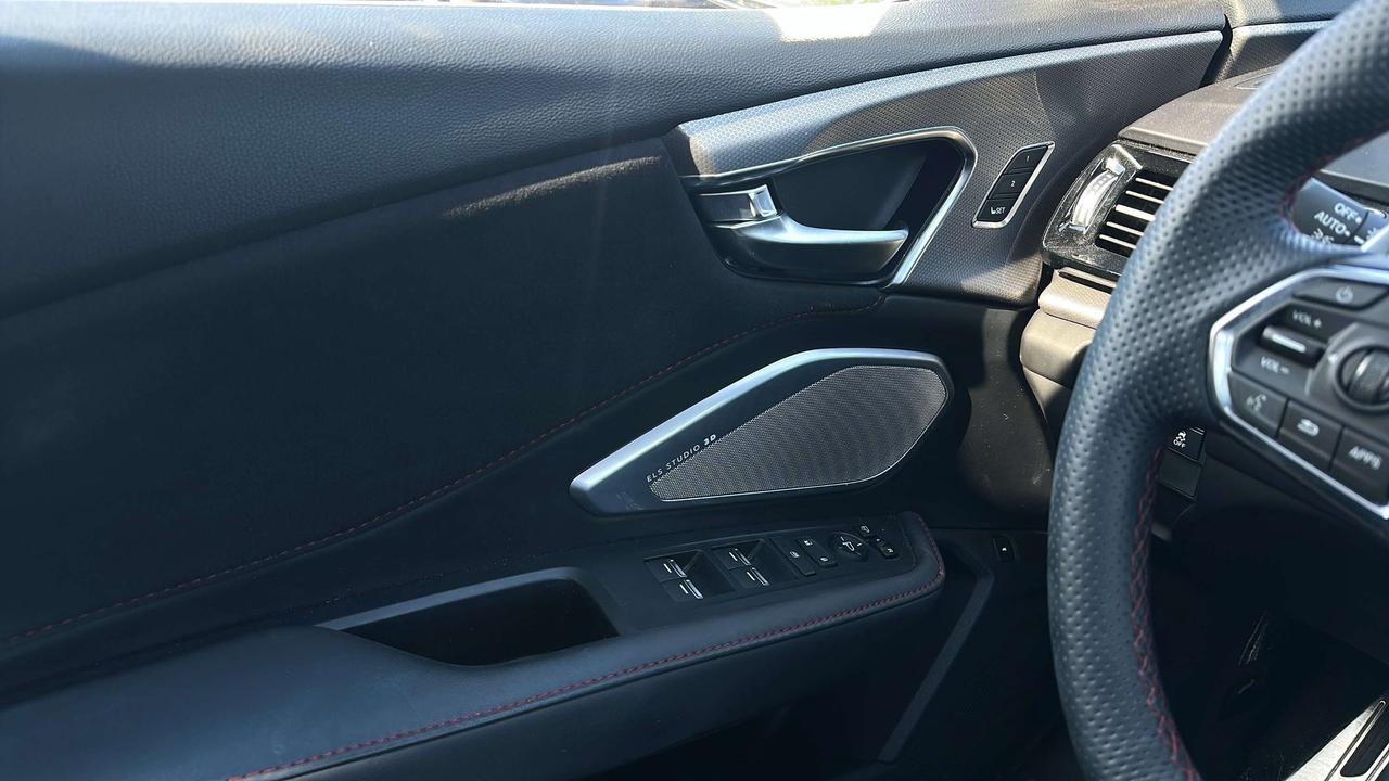 2023 Acura RDX Platinum Élite Photo