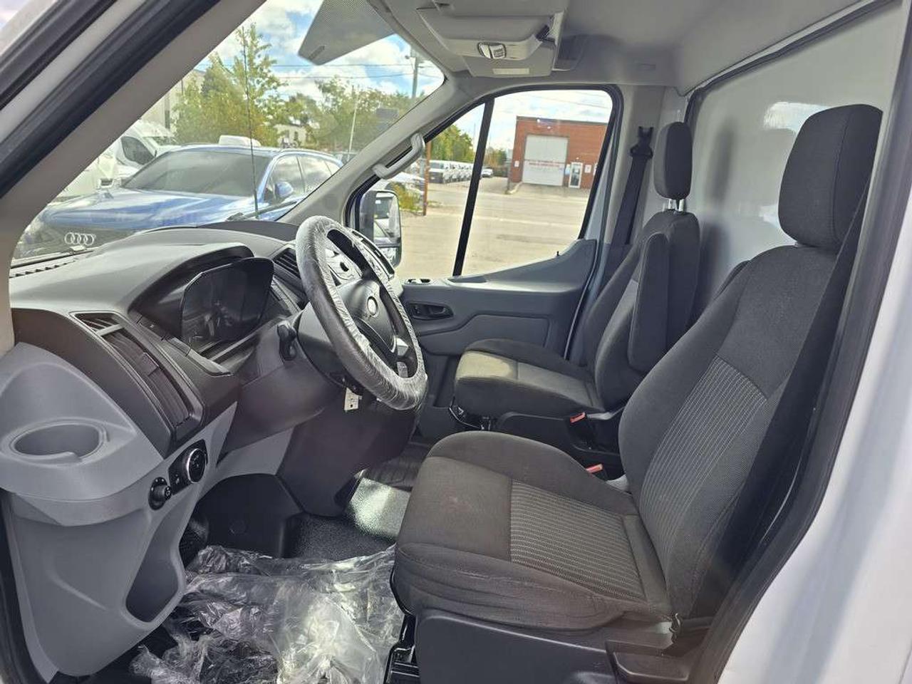 2016 Ford Transit T-350 16Ft Box - DIESEL - 16CB-B49531 - -None Photo