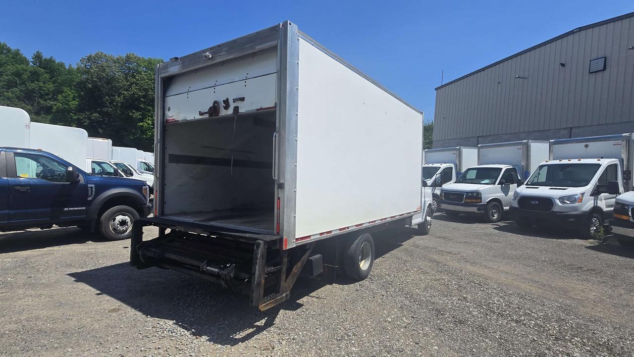2019 GMC Savana 3500 16Ft Box - V8 Gas - Lift Gate + Tow - 16CB-010840 - -None Photo
