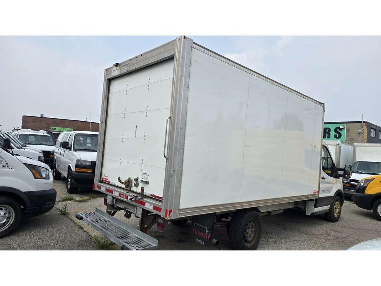 2021 Ford Transit Cargo 14Ft Box Single Rear Wheel Cube - 12CB-A22392 - -None Photo
