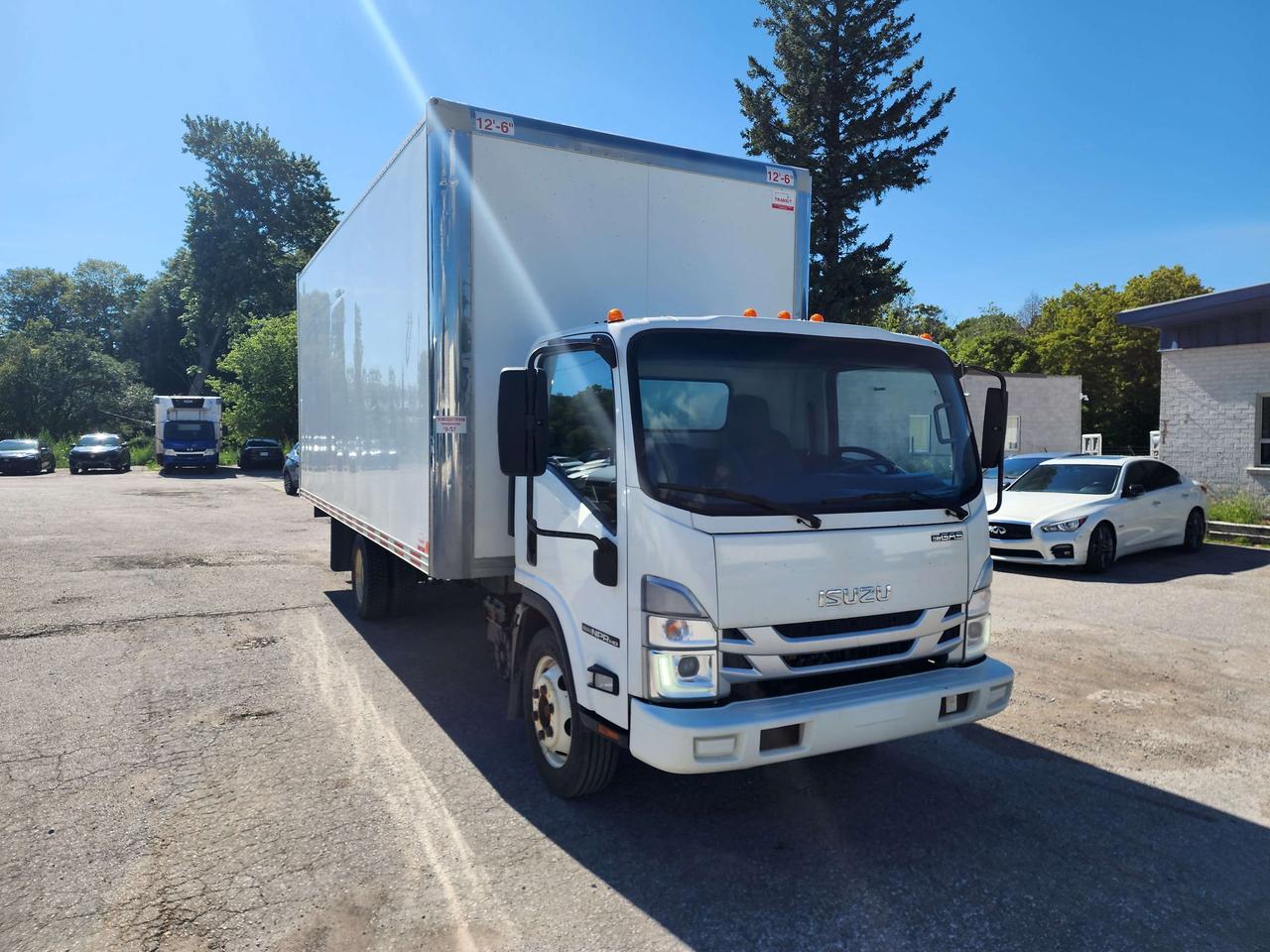 2023 Isuzu NPR-HD NPR HD - 20Ft Box - 6.6L V8 Gas (Tall - ST-205304 - -None Photo