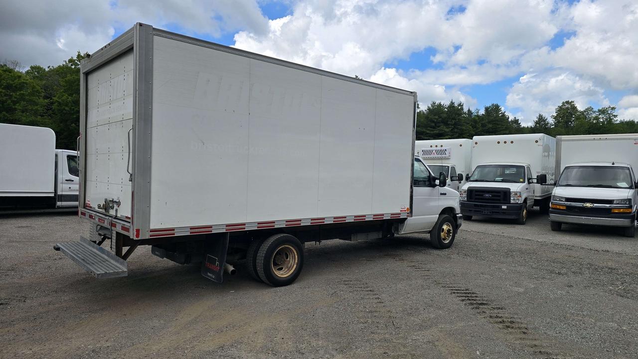 2021 Ford E-Series E-Series E-450 16Ft V8 Gas - 16CB-C09735 Photo