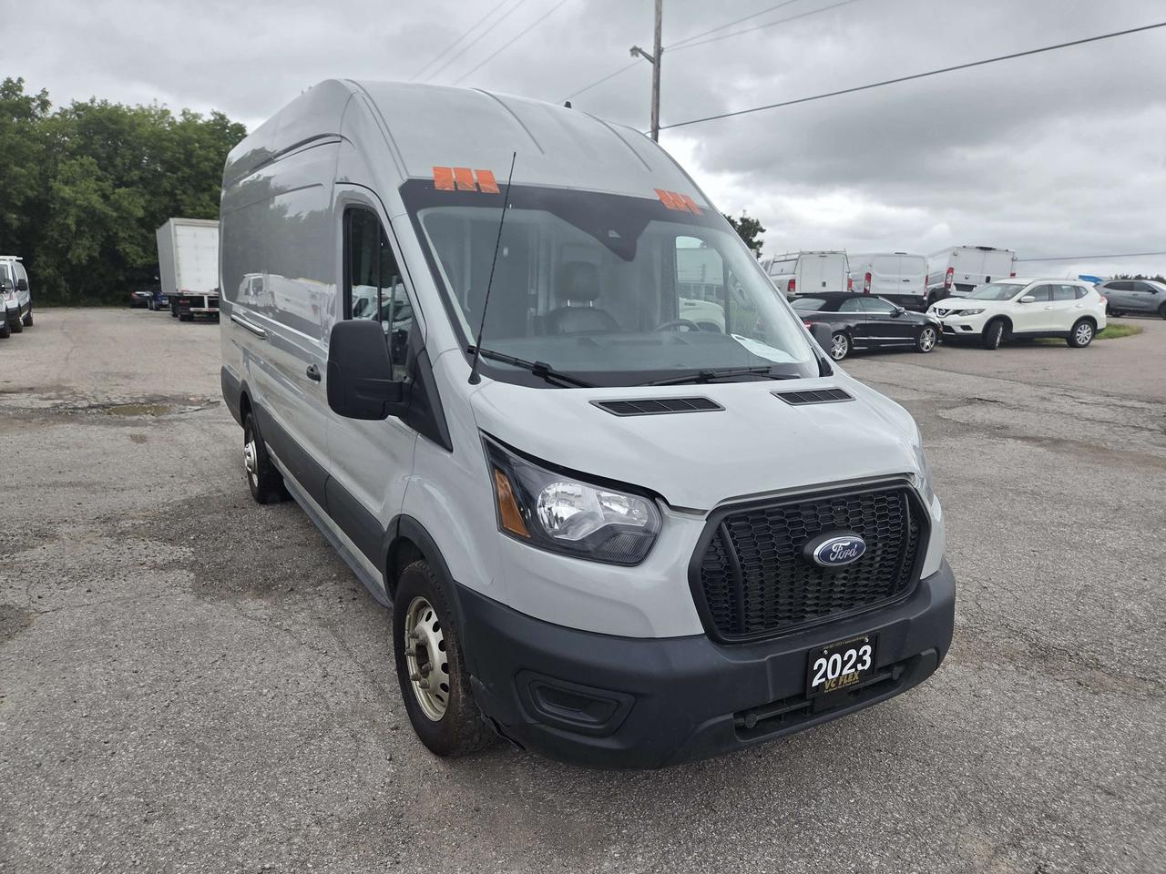 2023 Ford Transit Cargo Van T-250 - 148EL - AWD - V6 Gas - HCV-B13392 - -None Photo4