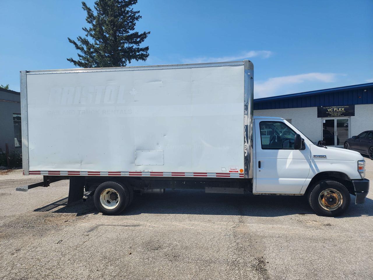 2021 Ford E-450 16Ft Box - V8 Gas - C07451 Photo