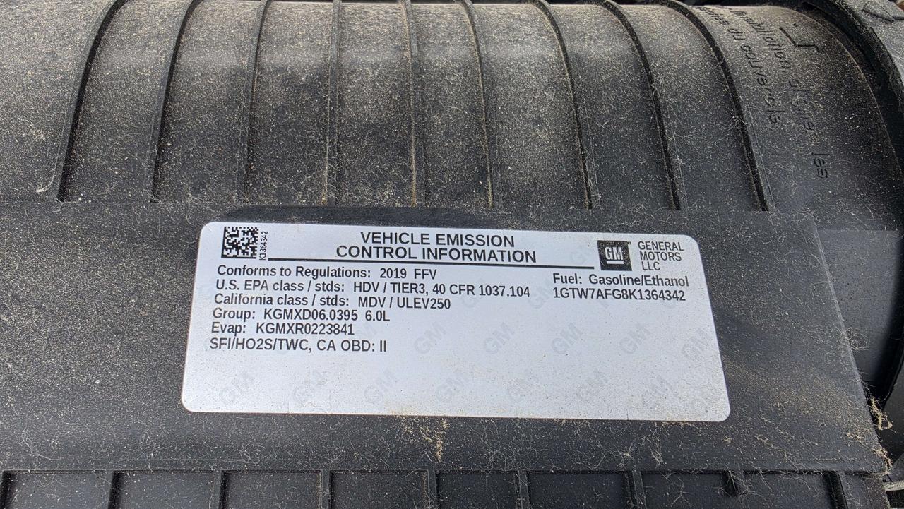 2019 GMC Savana 2500 Cargo Van 135 WB - 6.0L V8 Gas - VN-364342 Photo