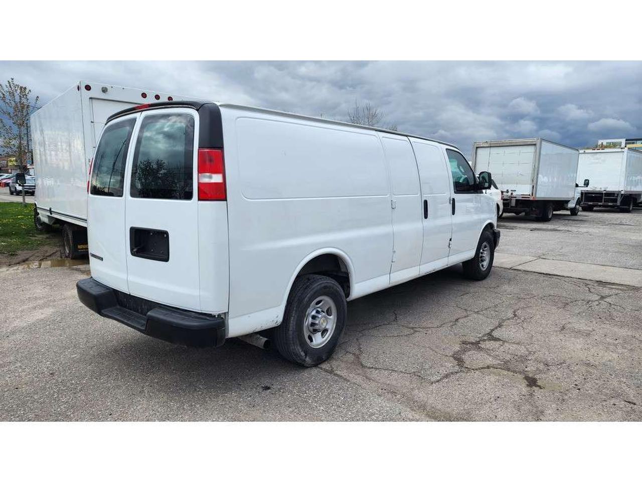2020 GMC SAVANA VAN G2500 155WB Extended Cargo - 4.3L V6 Gasoline - VN-143215 - -None Photo
