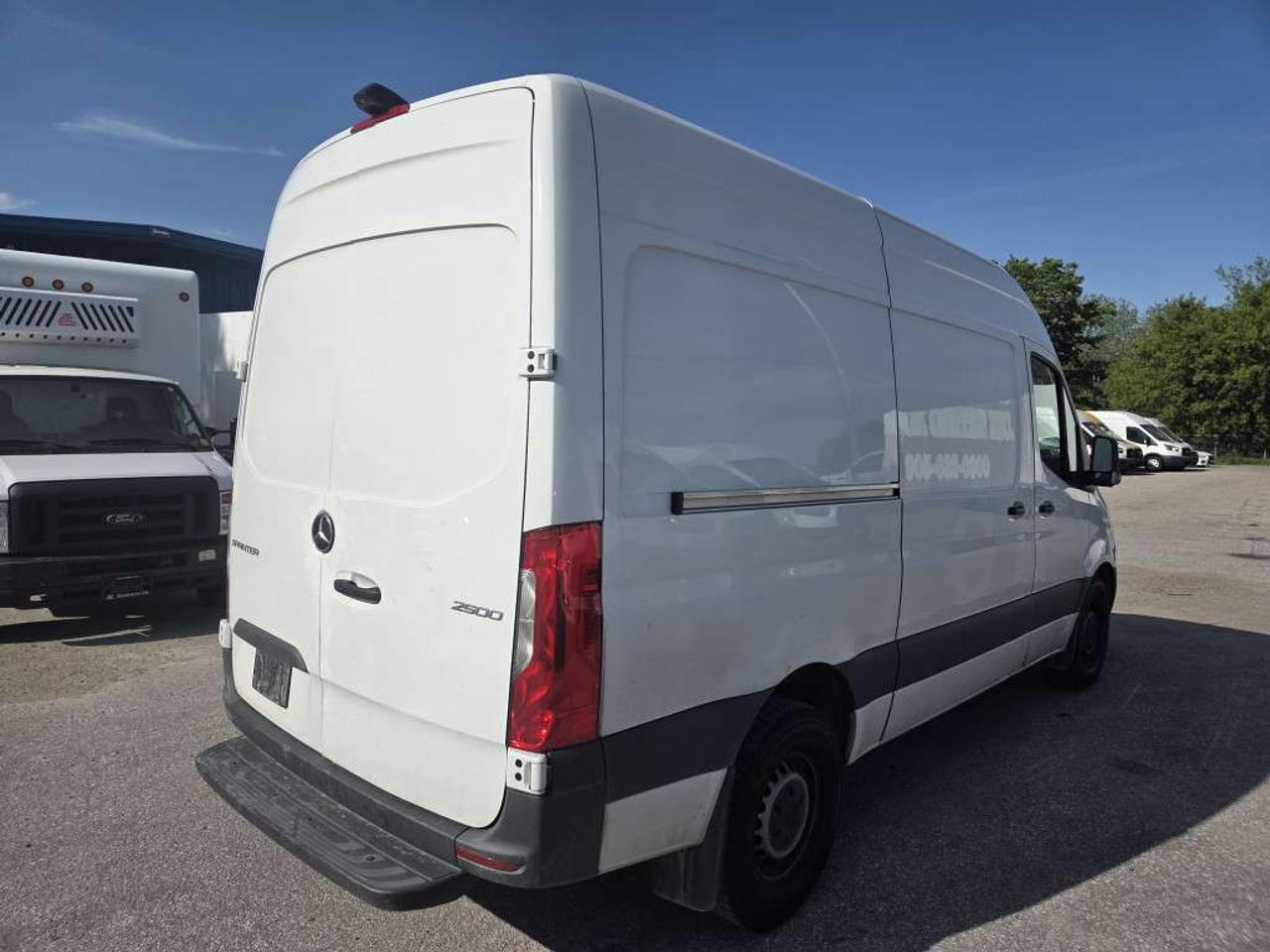 2022 Mercedes-Benz Sprinter V6 Diesel - 2500 - 144WB - High Roof - D - HCV-438711 - -None Photo