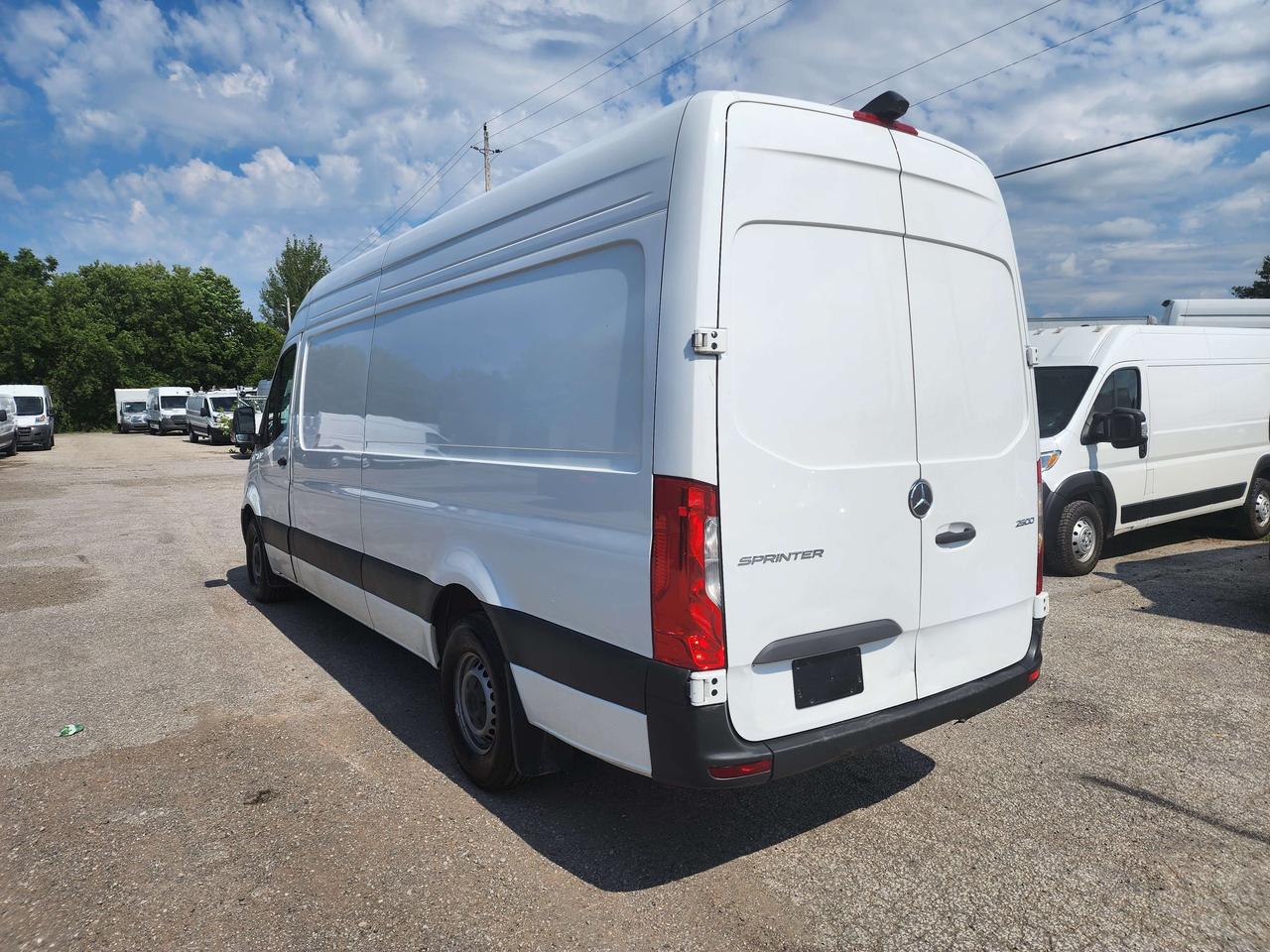 2024 Mercedes-Benz Sprinter 2500 High Roof 170WB - Diesel - HCV705644 Photo