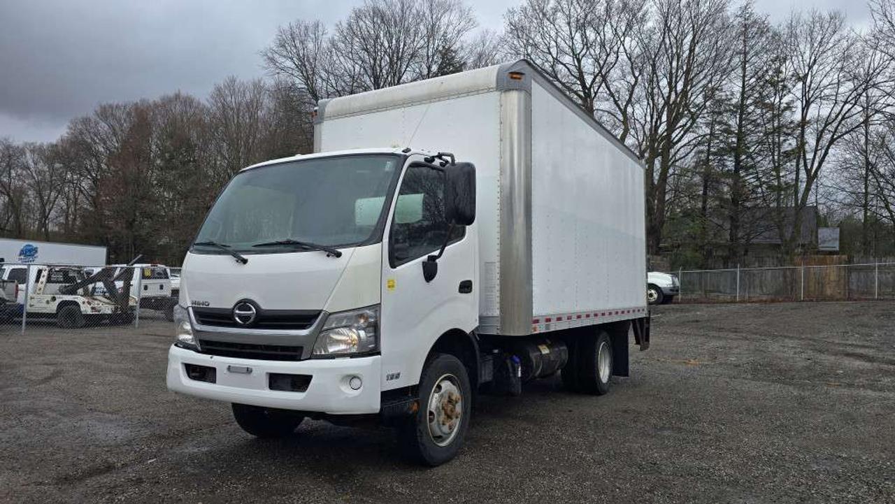 2018 Hino 195 195 - 16Ft Box - Lift Gate - Diesel - 16CB-006049 - -None Photo2