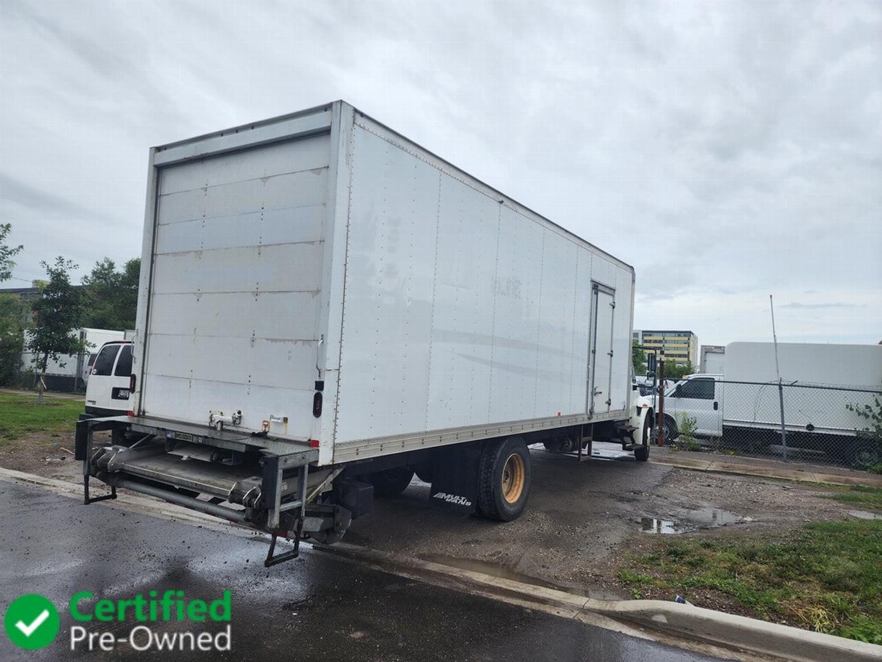 2018 International 4300 26Ft - Cummins Diesel - Lift Gate&Ramp - ST-561678 - -None Photo