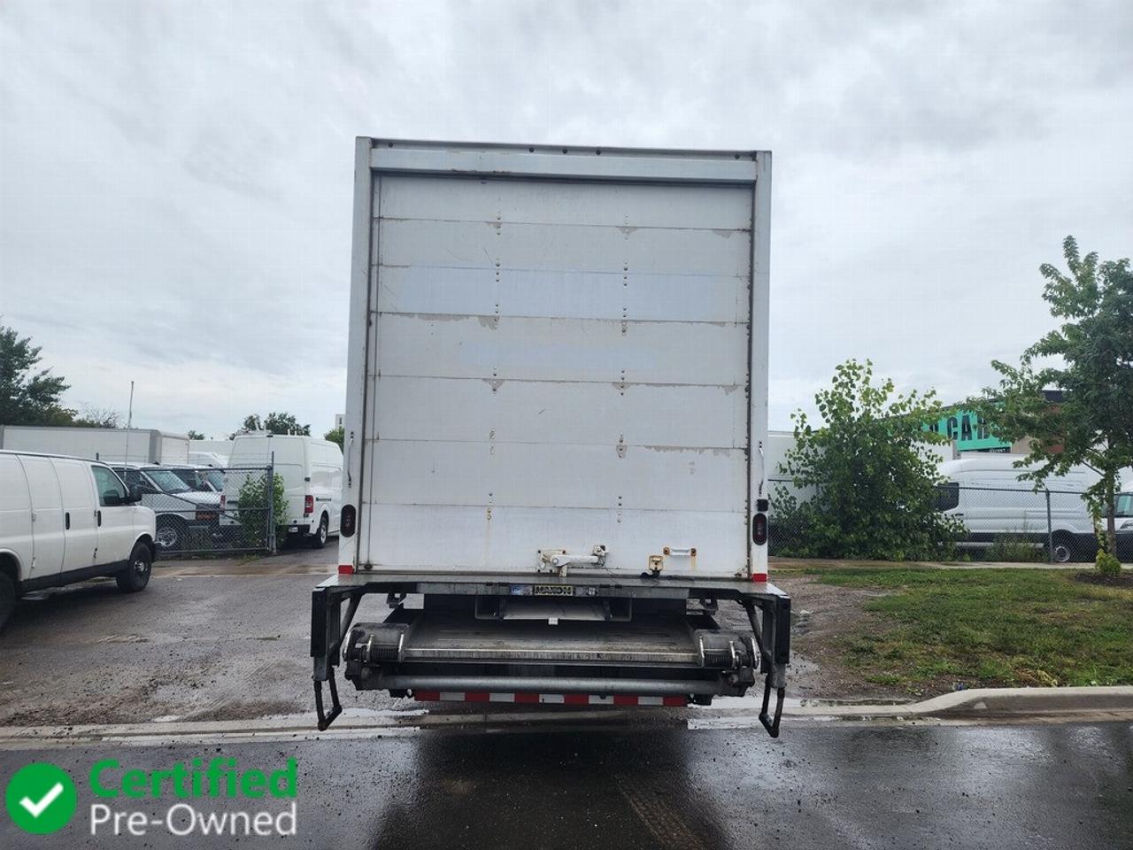 2018 International 4300 26Ft - Cummins Diesel - Lift Gate&Ramp - ST-561678 - -None Photo
