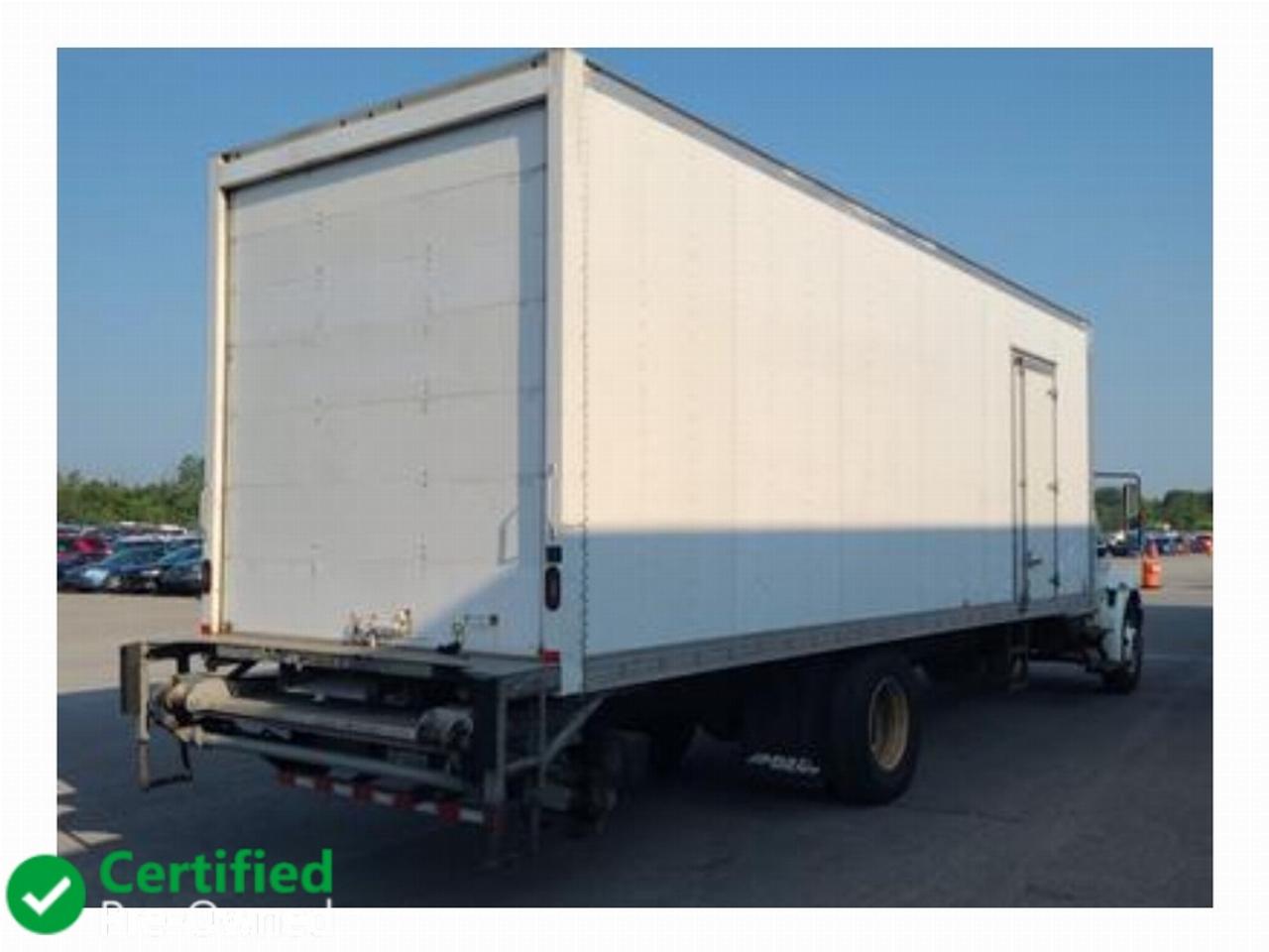 2018 International 4300 26Ft - Cummins Diesel - Lift Gate&Ramp - ST-561678 - -None Photo