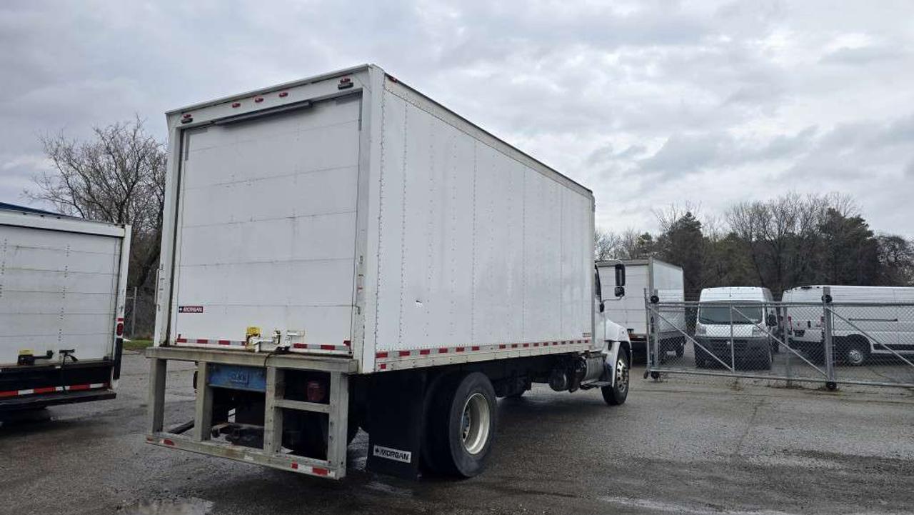 2017 Hino 338 338 - Hydraulic Brakes - 18Ft x 102W x - ST-S13837 - -None Photo