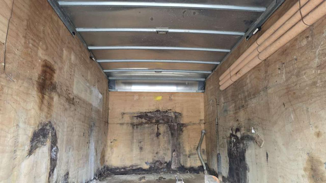 2017 Hino 338 338 - Hydraulic Brakes - 18Ft x 102W x - ST-S13837 - -None Photo