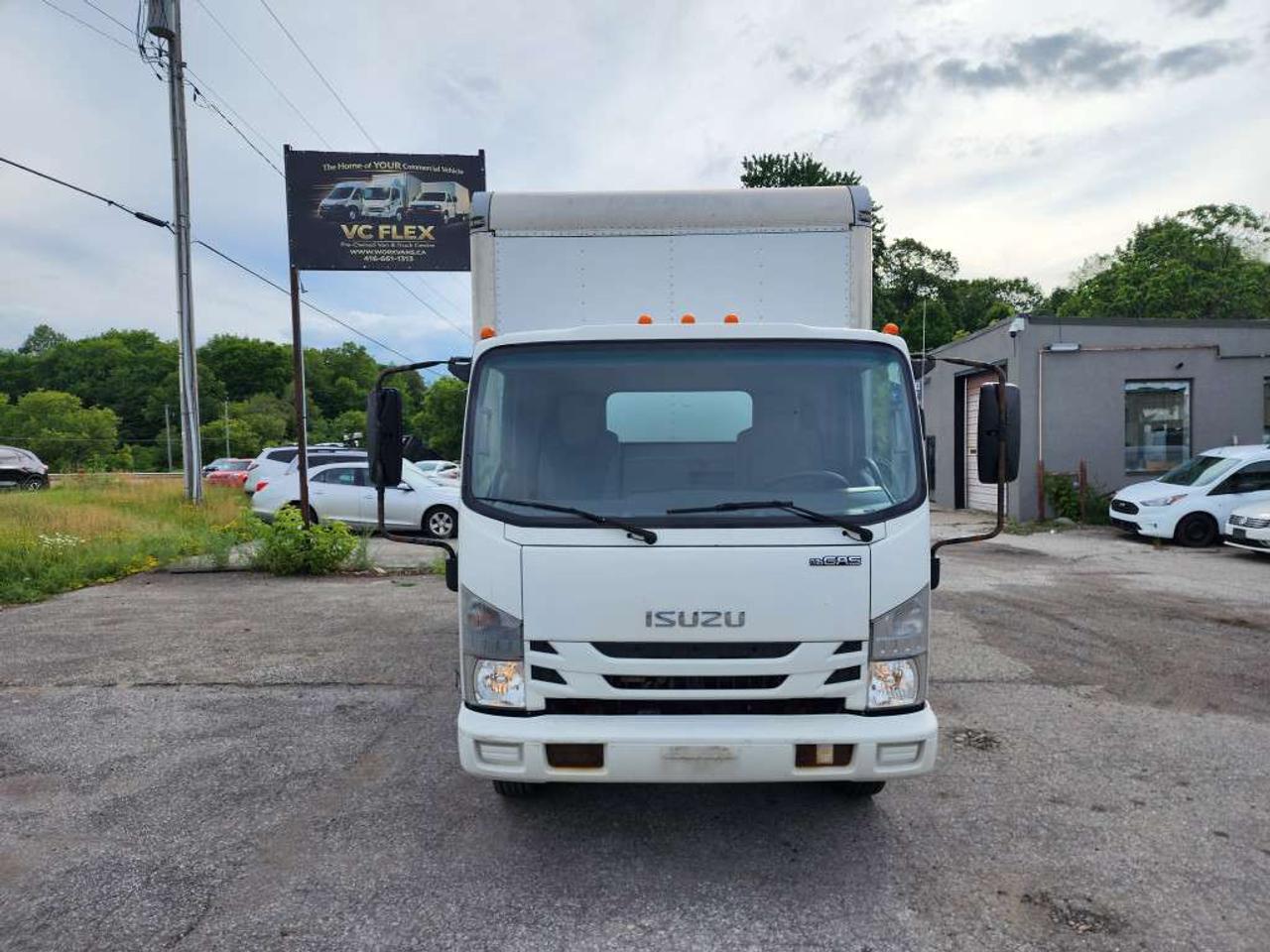 2018 Isuzu NPR-HD 20Ft Box - Lift Gate - 6.0L V8 Gas - ST-802323 - -None Photo