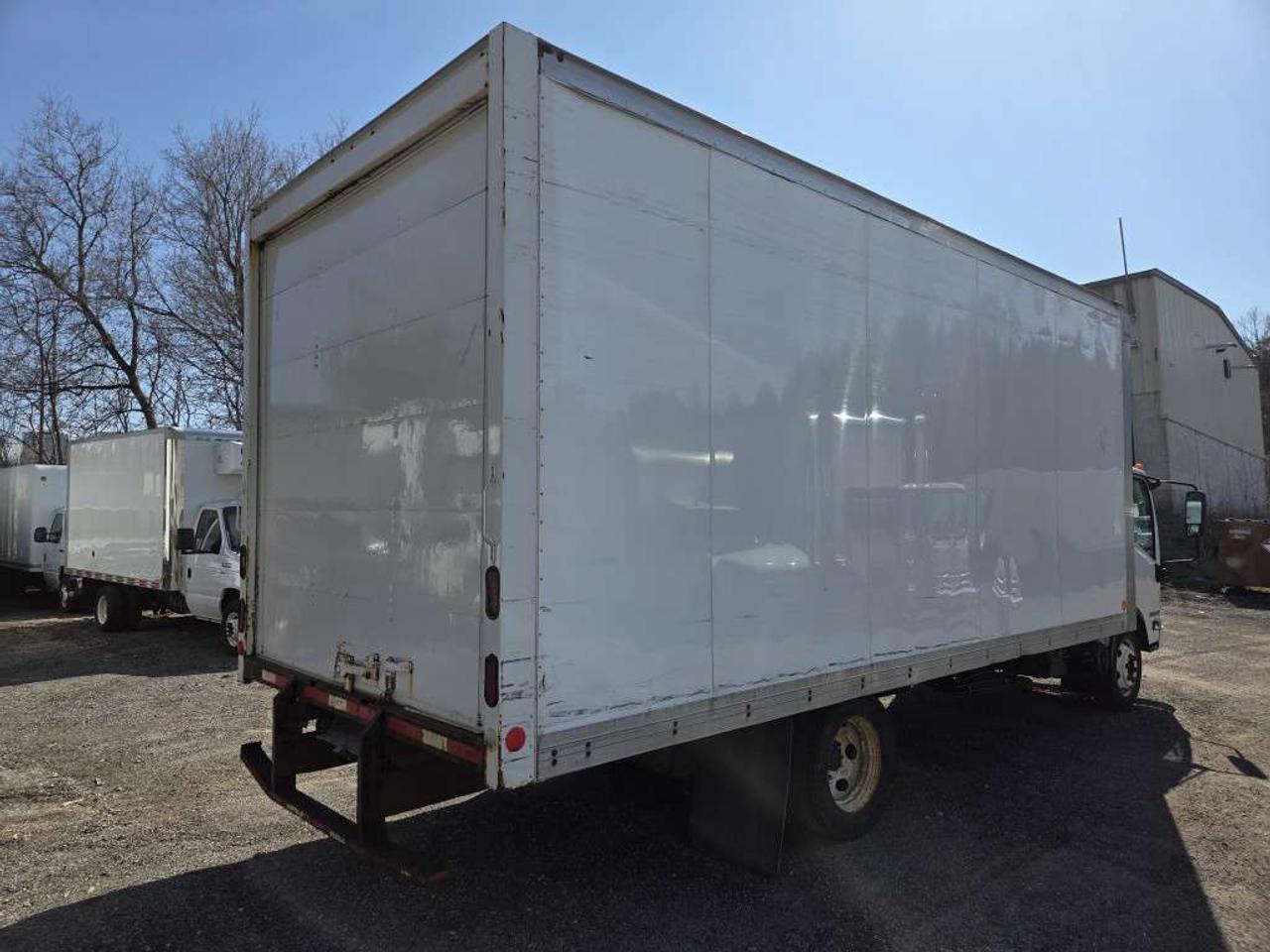 2019 Isuzu NPR-HD NPD HD - 20Ft - V8 Gasoline - Ramp - ST-801988 - -None Photo4