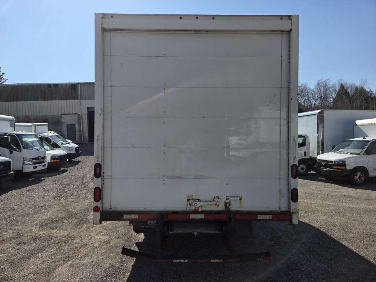 2019 Isuzu NPR-HD NPD HD - 20Ft - V8 Gasoline - Ramp - ST-801988 - -None Photo