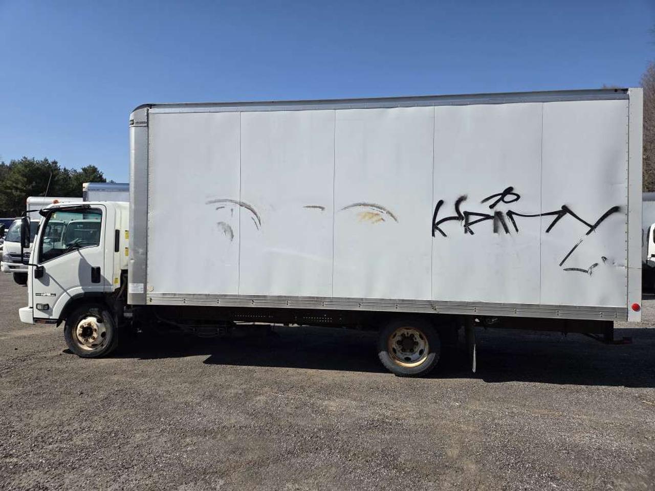 2019 Isuzu NPR-HD NPD HD - 20Ft - V8 Gasoline - Ramp - ST-801988 - -None Photo