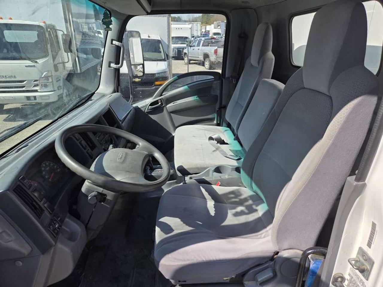 2019 Isuzu NPR-HD NPD HD - 20Ft - V8 Gasoline - Ramp - ST-801988 - -None Photo