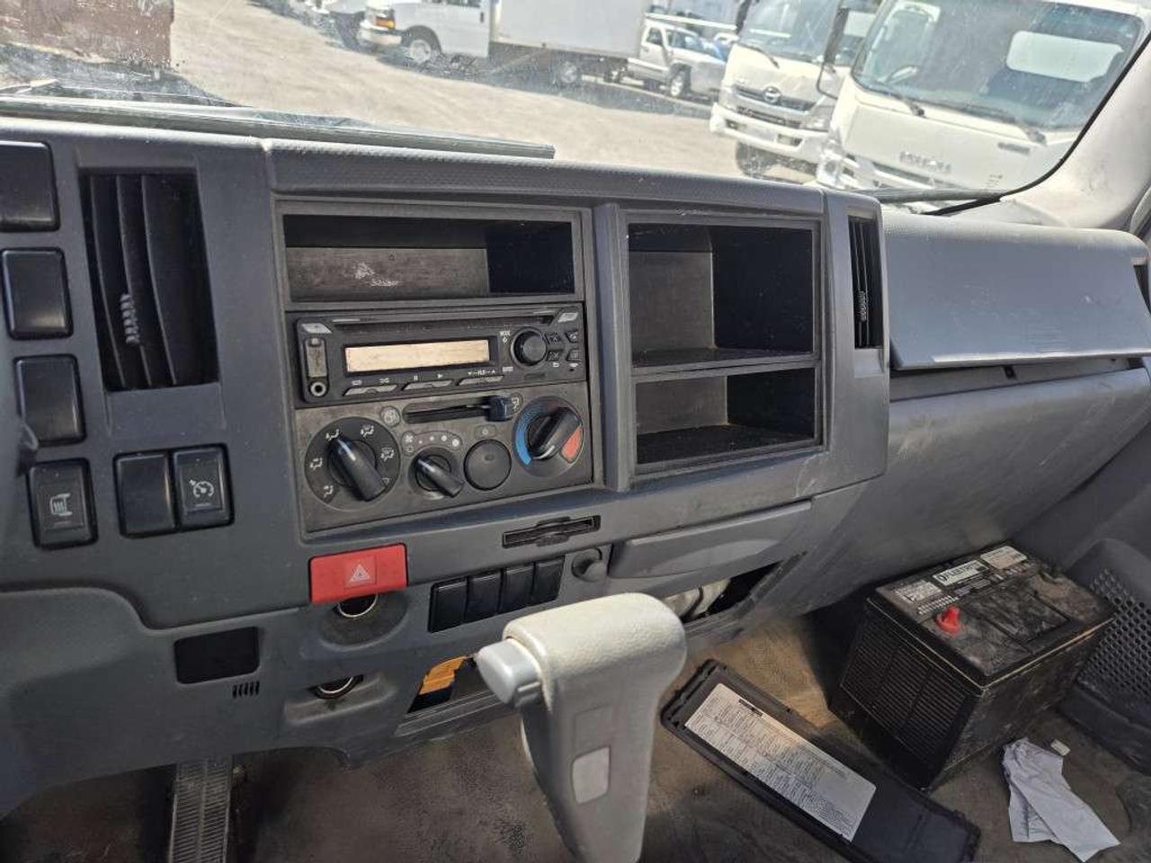 2019 Isuzu NPR-HD NPD HD - 20Ft - V8 Gasoline - Ramp - ST-801988 - -None Photo