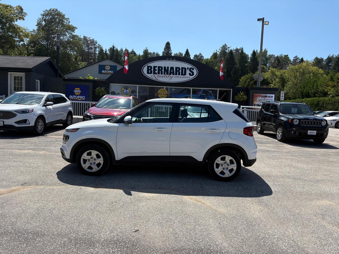 2023 Hyundai Venue Essential