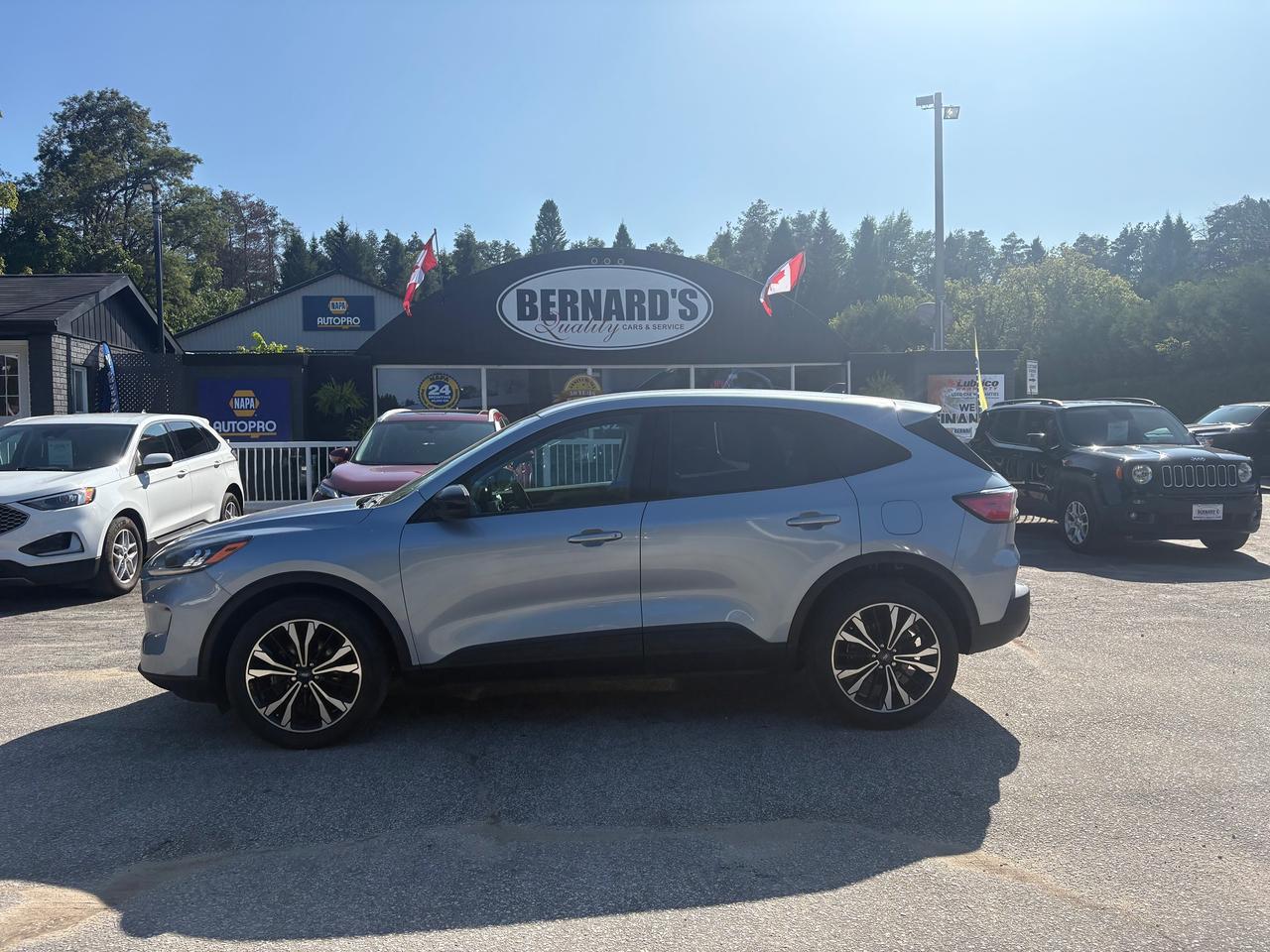 2022 Ford Escape SE Hybrid AWD