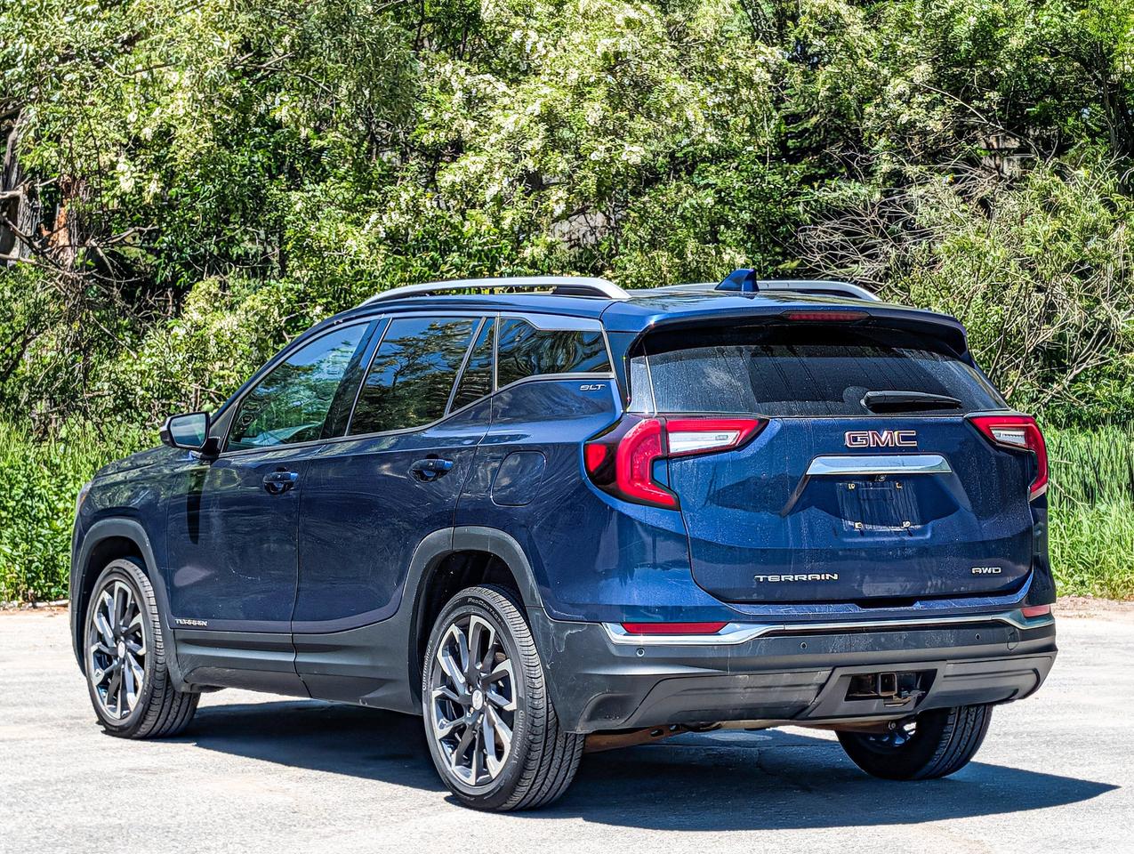 2022 GMC Terrain SLT Photo