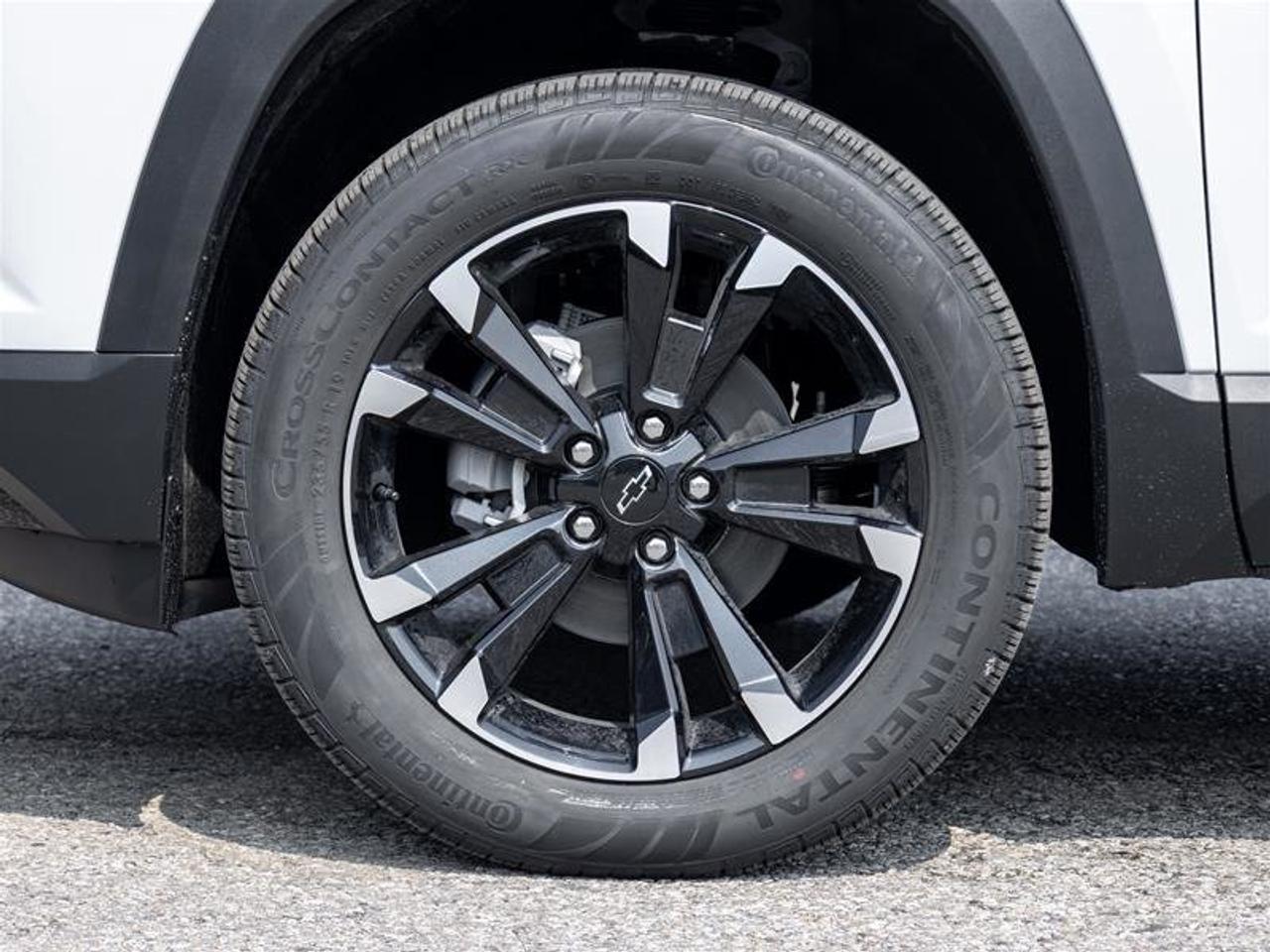 2027 Chevrolet Equinox RS Photo