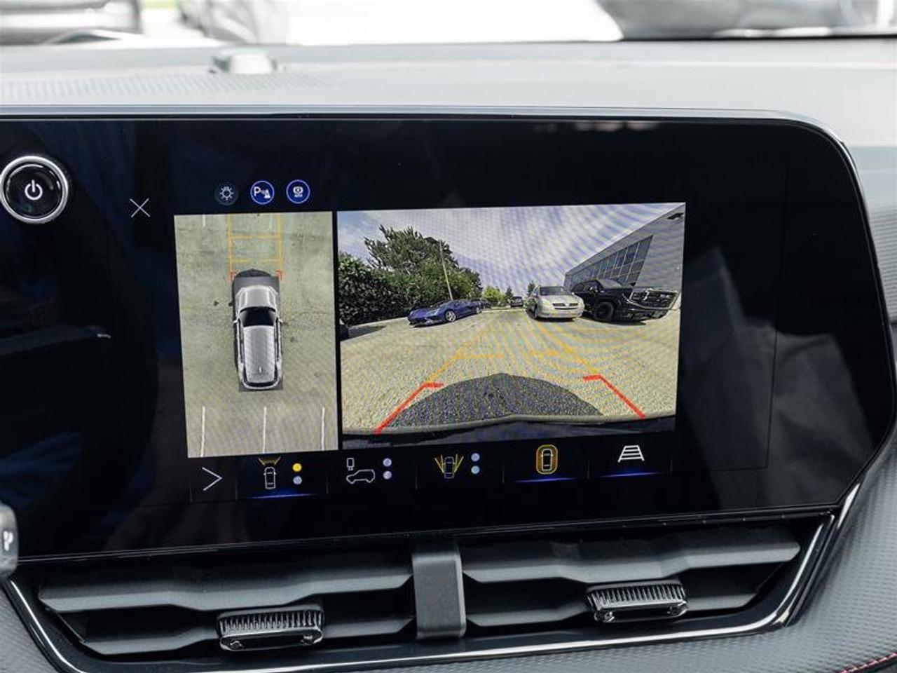 2027 Chevrolet Equinox RS Photo