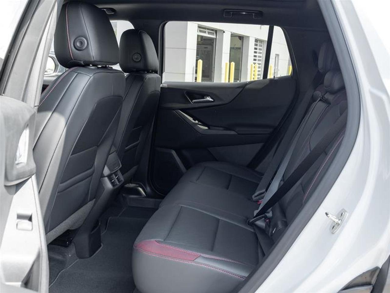 2027 Chevrolet Equinox RS Photo