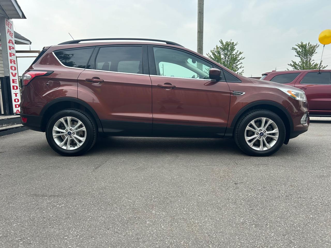 2018 Ford Escape SEL Photo
