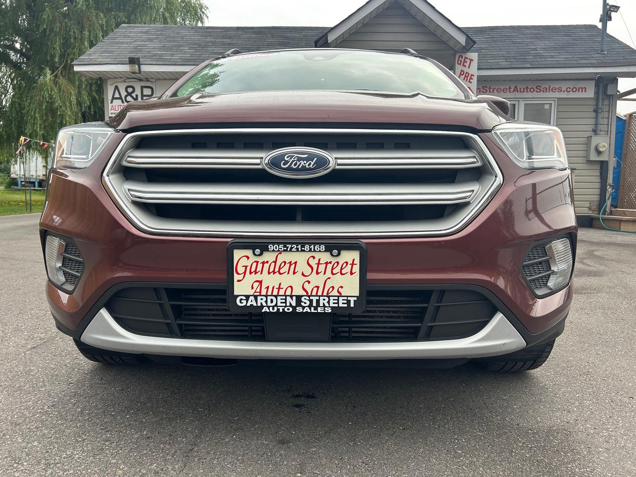 2018 Ford Escape SEL Photo