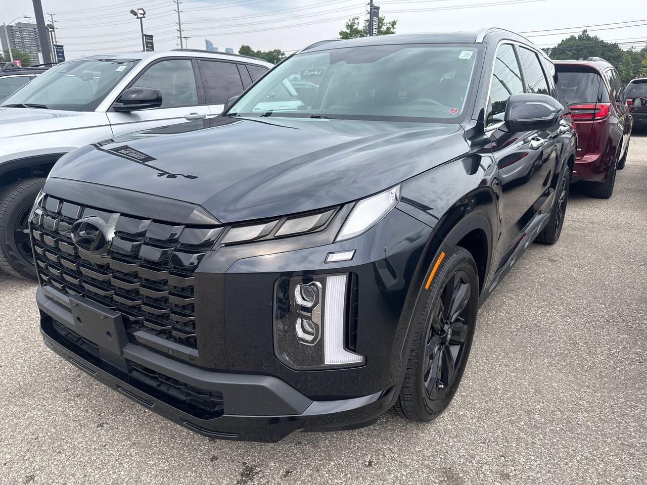 Used 2023 Hyundai PALISADE AWD Urban 8P for sale in Mississauga, ON