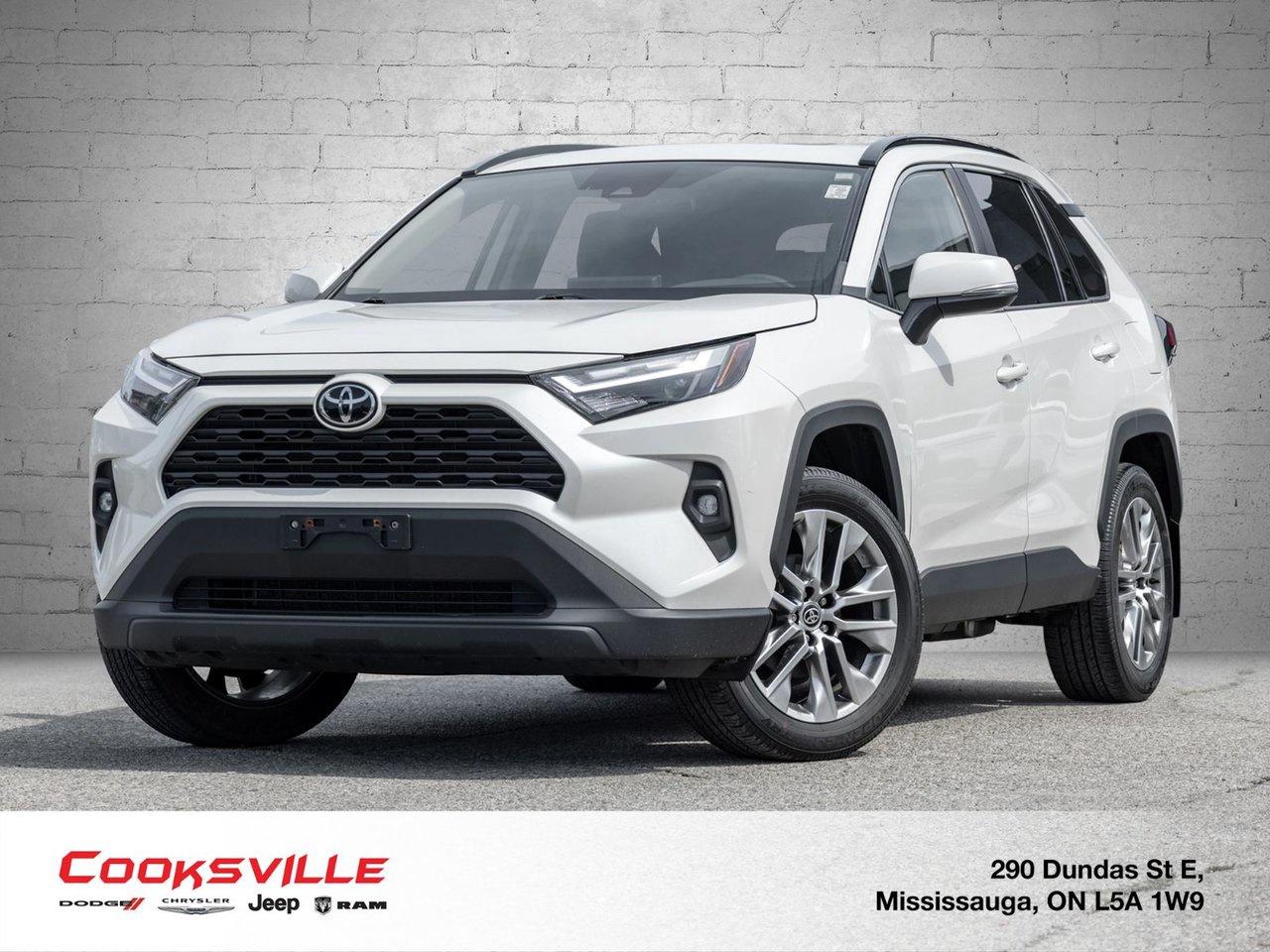 Used 2022 Toyota RAV4 XLE AWD for sale in Mississauga, ON