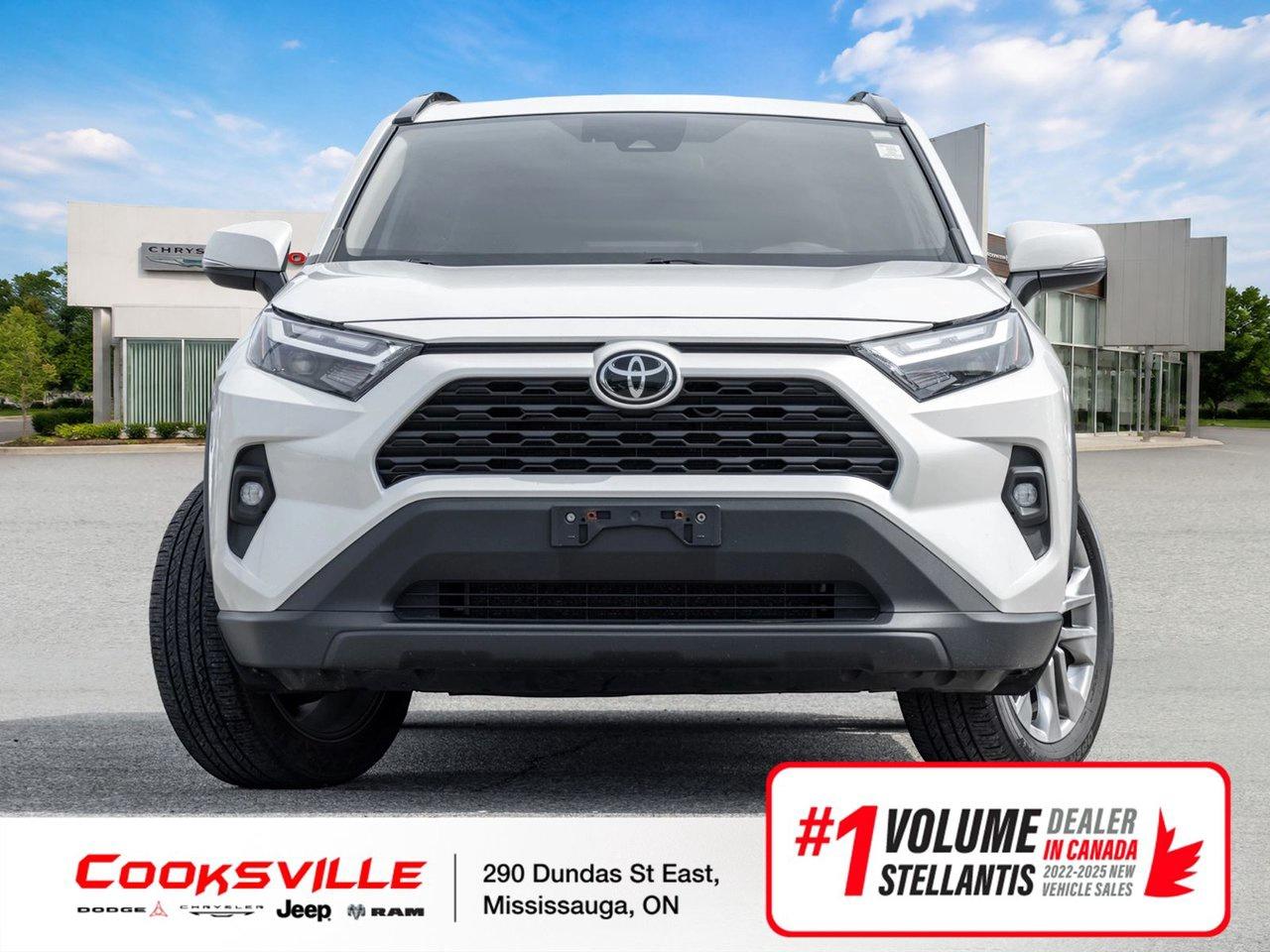 2022 Toyota RAV4 XLE AWD Photo5