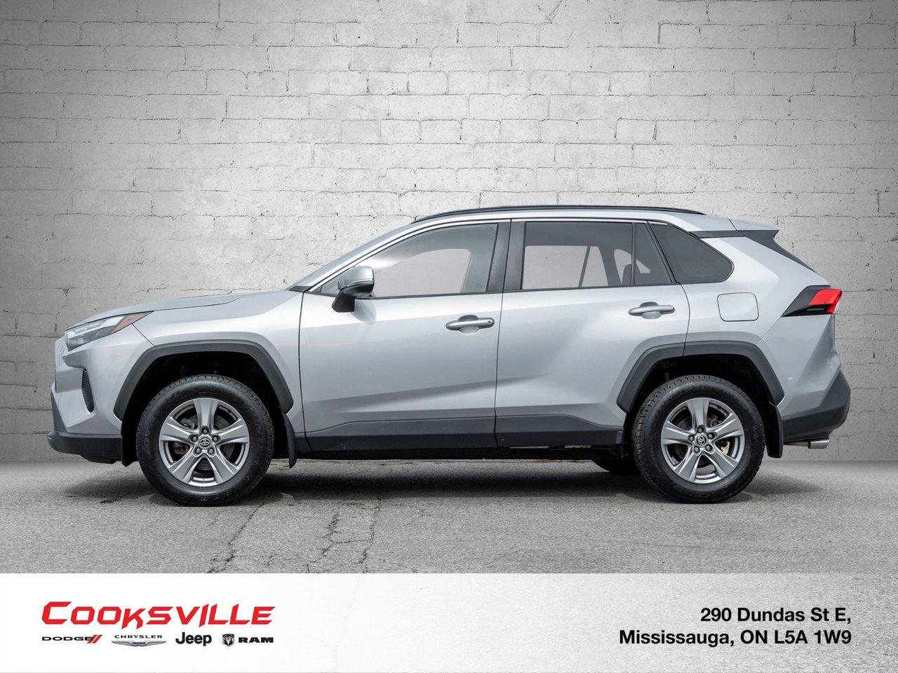 2024 Toyota RAV4 XLE AWD Photo