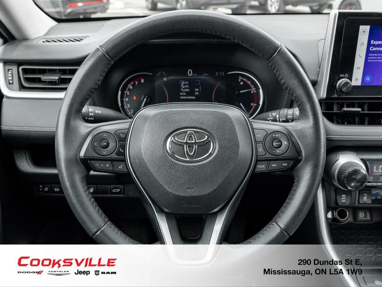 2024 Toyota RAV4 XLE AWD Photo