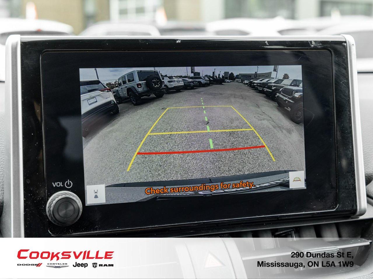 2024 Toyota RAV4 XLE AWD Photo