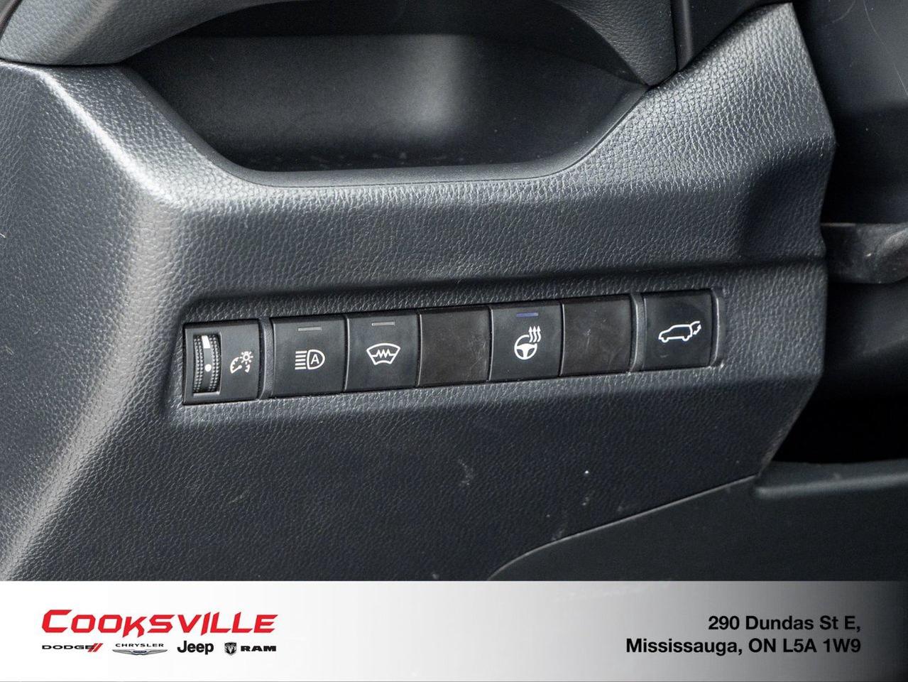 2024 Toyota RAV4 XLE AWD Photo