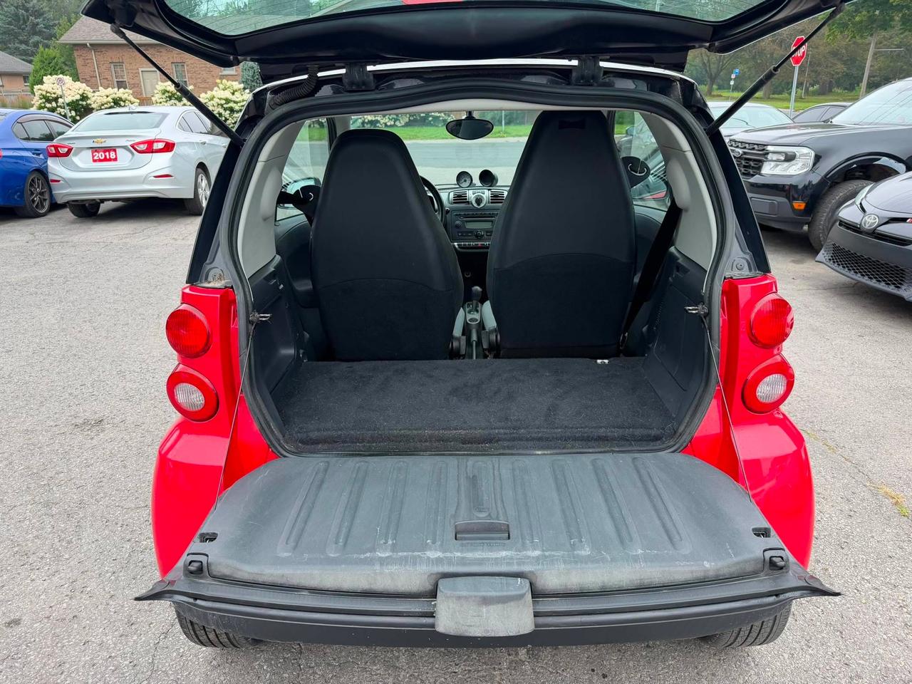 2010 Smart fortwo Pure Photo