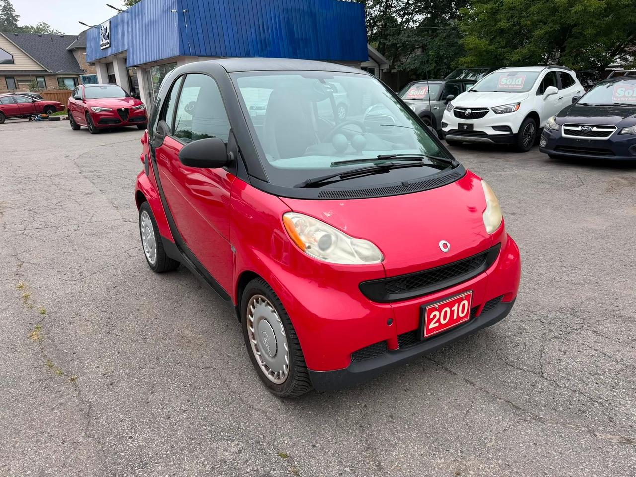 2010 Smart fortwo Pure Photo