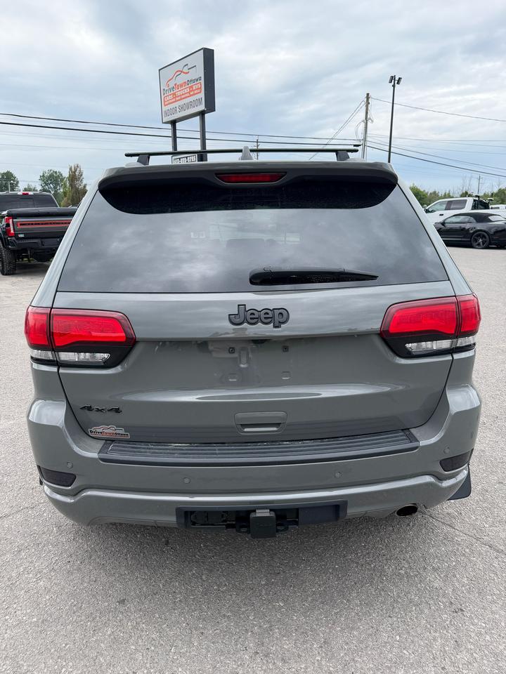 2022 Jeep Grand Cherokee ALTITUDE 4X4 Photo3