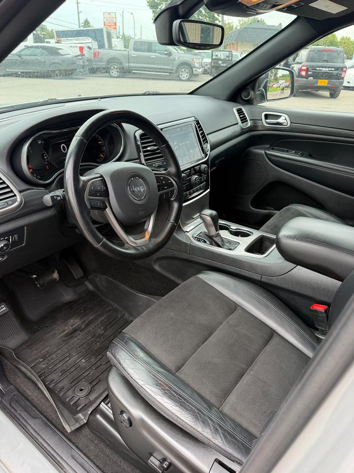 2022 Jeep Grand Cherokee ALTITUDE 4X4 Photo