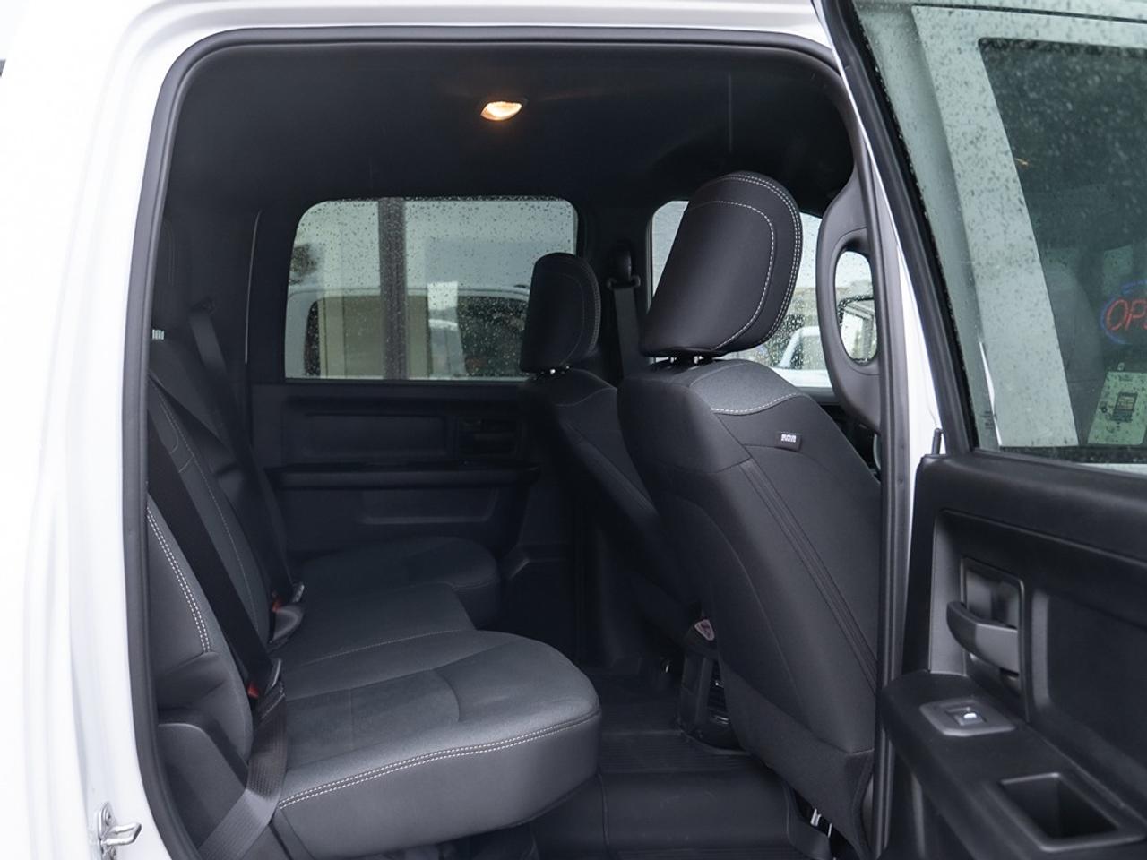 2025 RAM 2500 Tradesman 4x4 Crew Cab 8' Box Photo19