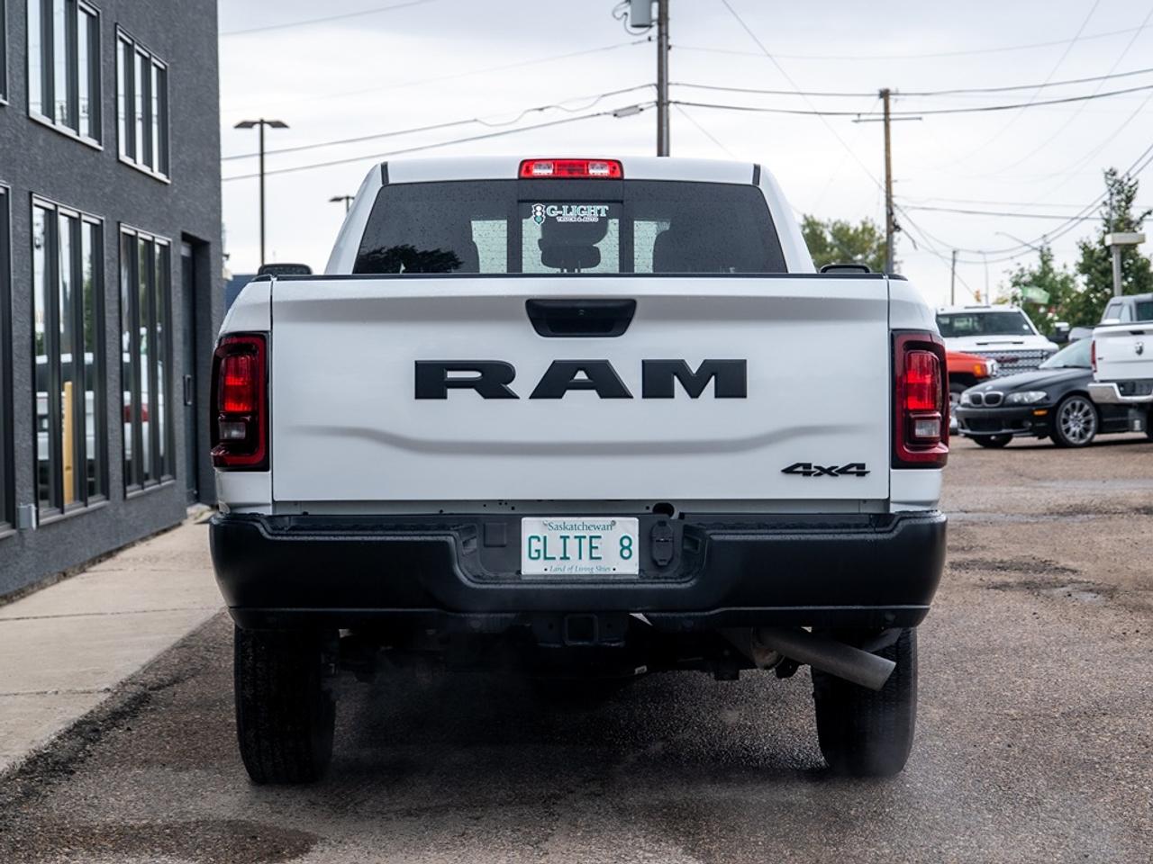 2025 RAM 2500 Tradesman 4x4 Crew Cab 8' Box Photo28