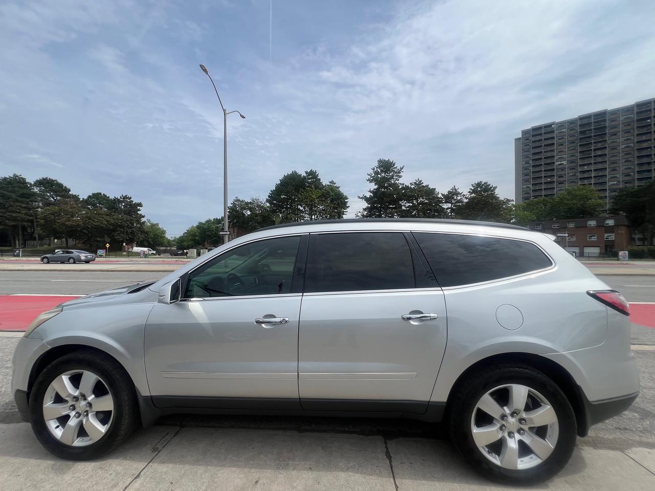 2014 Chevrolet Traverse LTZ-7 SEATS-LEATHER-SR/F-BACK CAM-BLTH & MORE Photo3