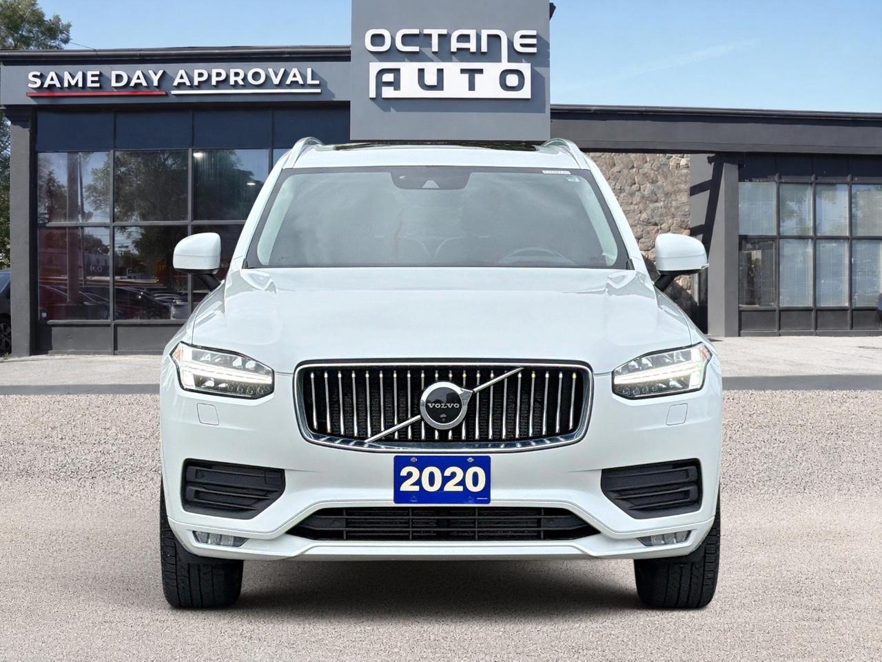 2020 Volvo XC90 T6 AWD Momentum 6-Seater Photo1
