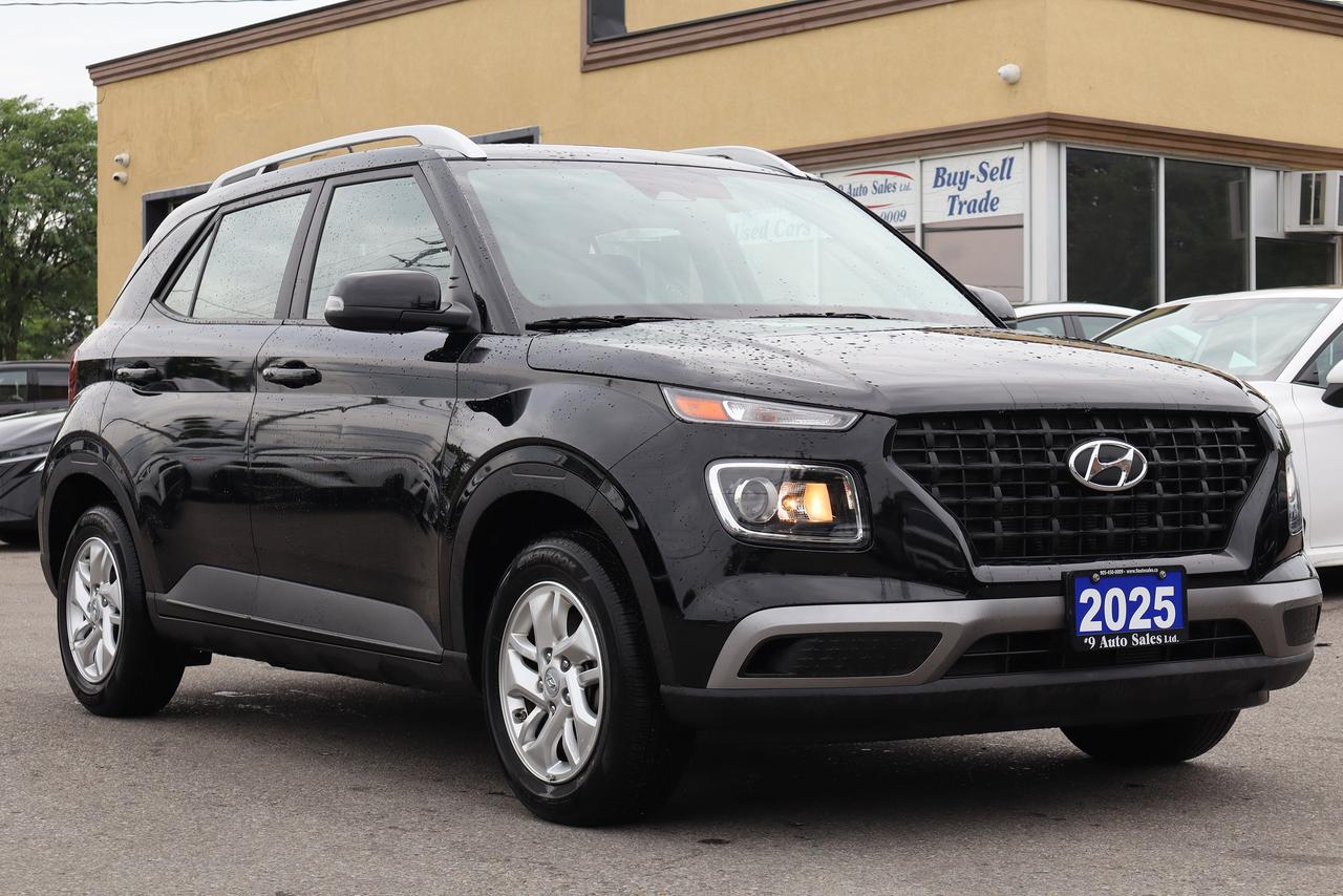 2025 Hyundai Venue PREFERRED - Photo #1