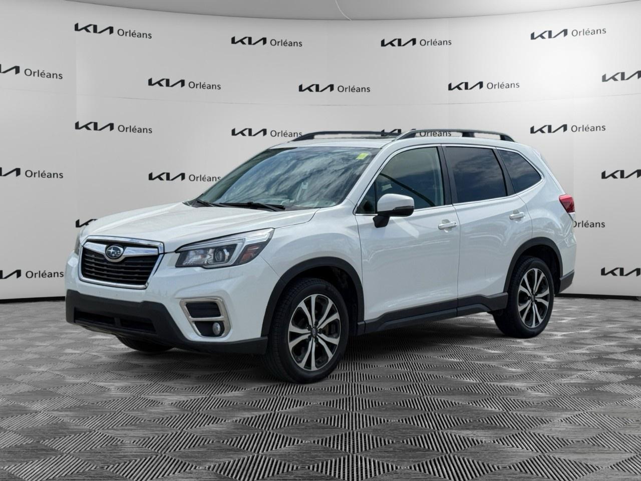 <p>WE ACCEPT ALL MAKE AND MODEL TRADE IN VEHICLES. JUST WANT TO <a href=https://app.openlane.ca/trade-in?token=KIA417-307c4788-1bf7-499a-84ff-65e982f8fe8b rel=nofollow><strong>SELL YOUR CAR</strong></a>? WE BUY EVERYTHING!</p><p>Advertised pricing is only available with Orleans Kias financing promotion. <span style=color:rgb( 0 , 0 , 0 )>Cash purchases are subject to a $2000 Price adjustment.</span></p><p>Ask us for more details!</p><p>DISCLAIMER: Advertised pricing includes all fees. Licensing and HST not included in the price.</p><p>Vehicle pricing, incentives, options (including standard equipment), and technical specifications listed for this vehicle may not match the exact vehicle displayed. Please confirm with a sales representative the accuracy of this information </p>
