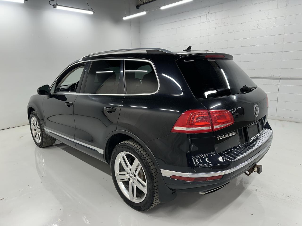 2017 Volkswagen Touareg EXECLINE Photo27